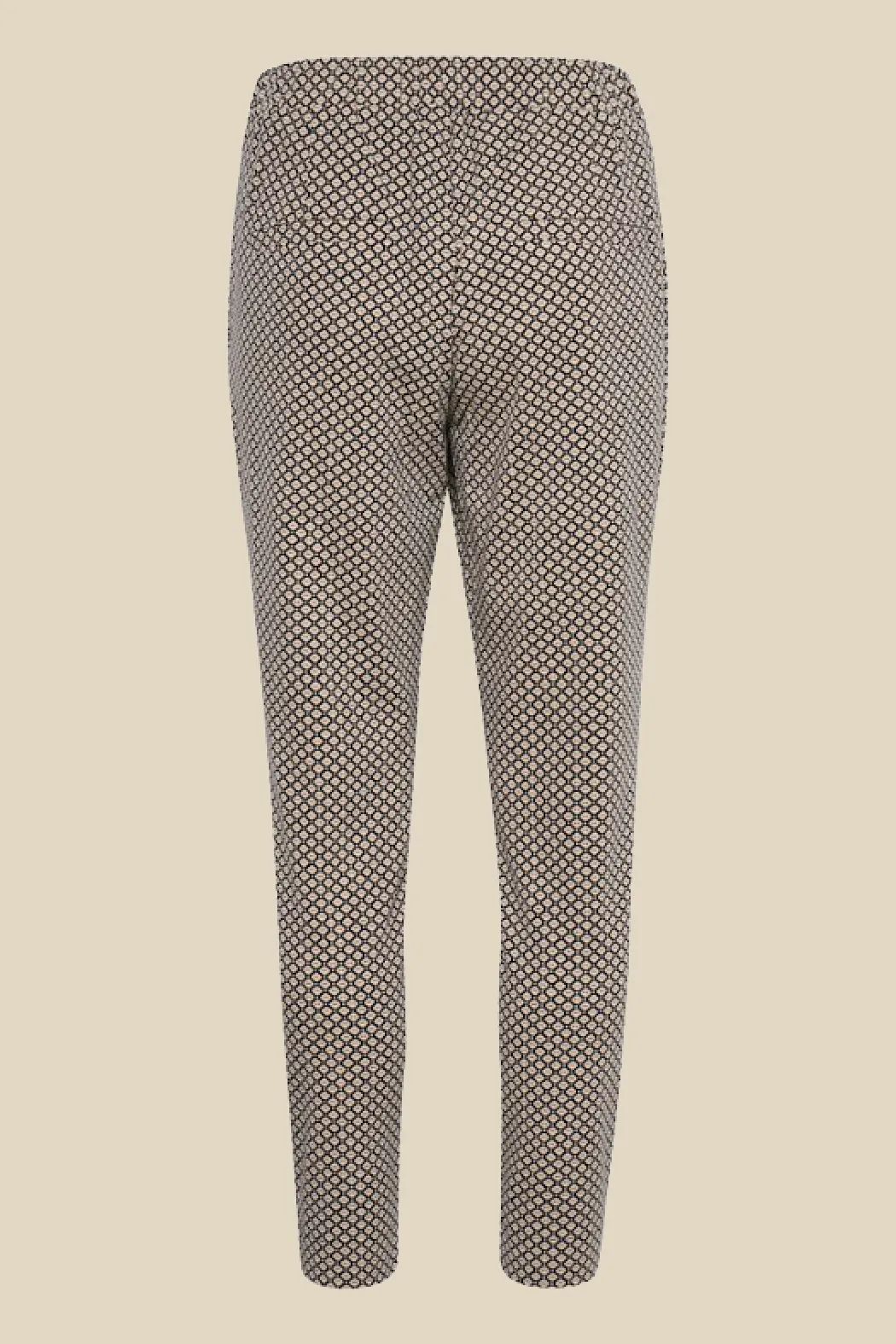 Anett Pant