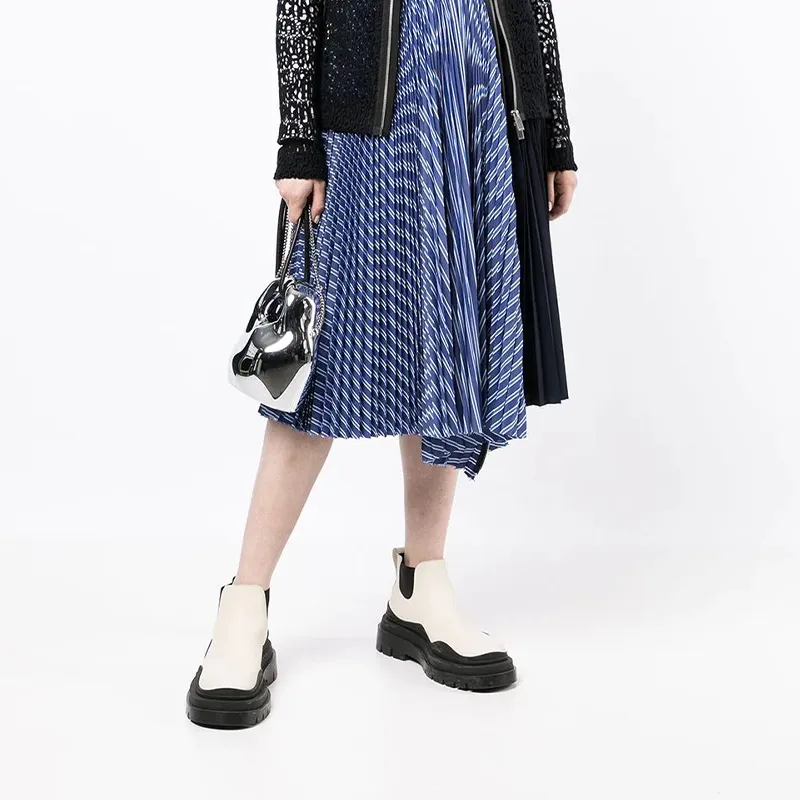 Black/White Cropped Chelsea Boots