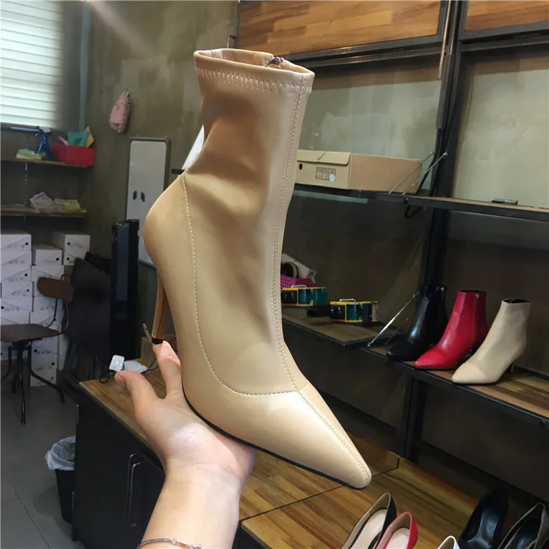 LUXE SEVEN DESIGN HEELED BOOTS WITH POINT TOE