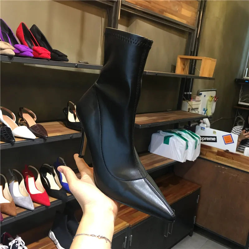 LUXE SEVEN DESIGN HEELED BOOTS WITH POINT TOE