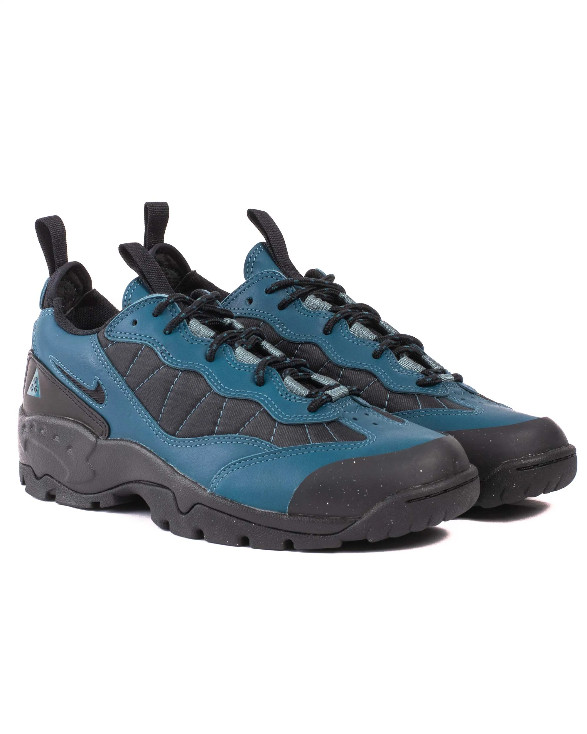 Nike ACG Air Mada Ash Green