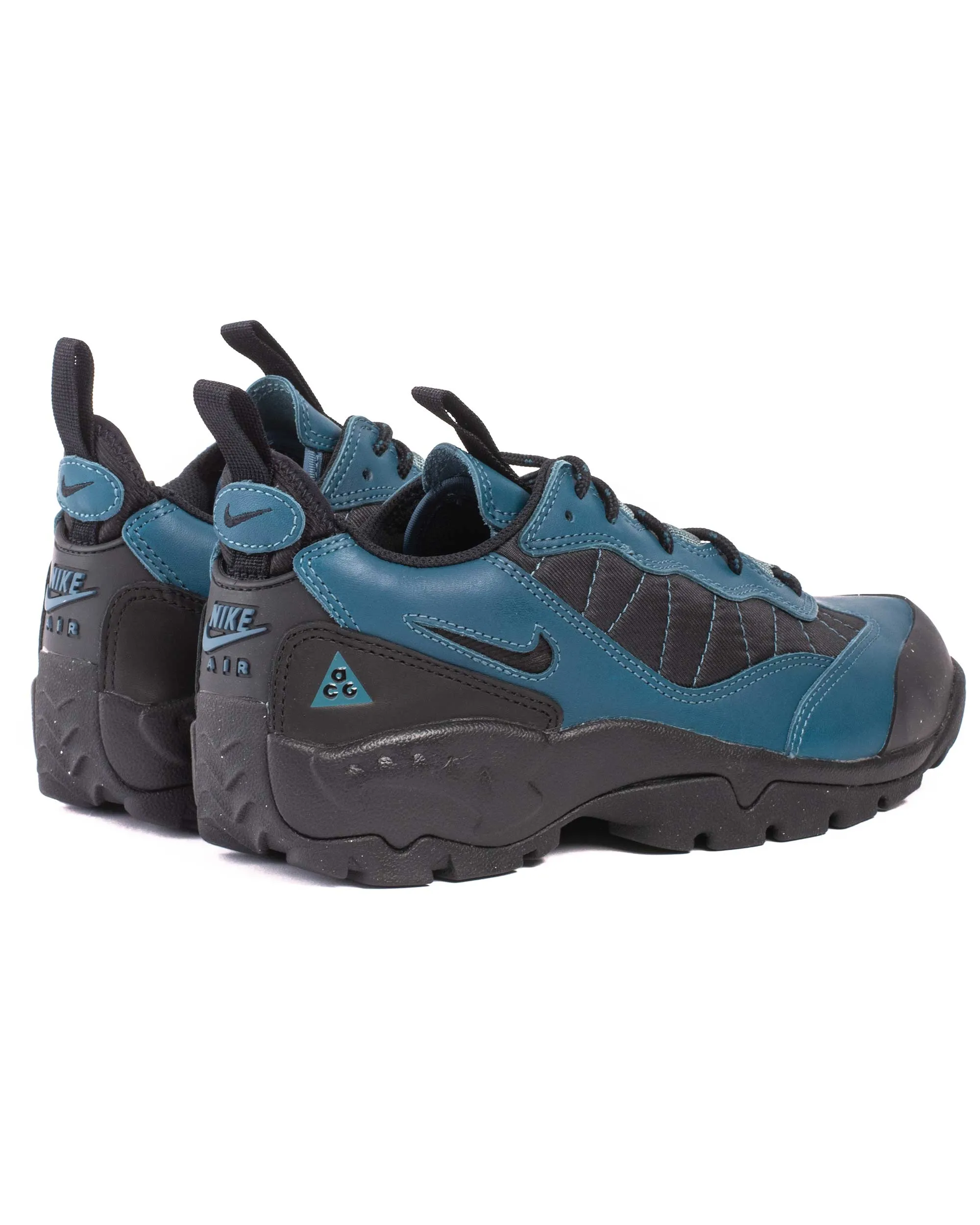 Nike ACG Air Mada Ash Green